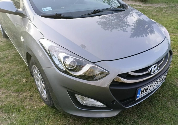 Hyundai I30 cena 24999 przebieg: 243832, rok produkcji 2012 z Wyszków małe 326